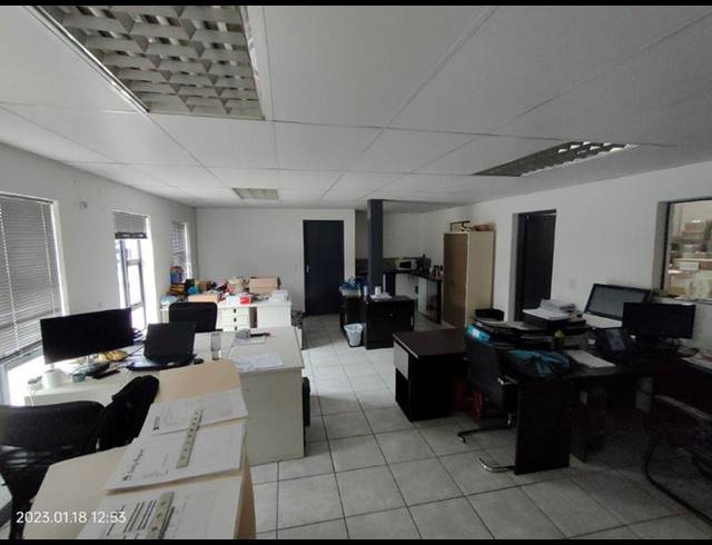 INDUSTRIAL PROPERTY TO RENT IN HALFWAY HOUSE